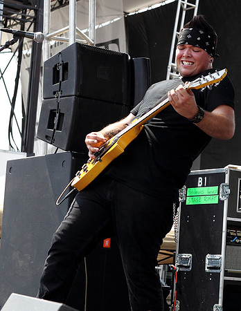 Shaman's Harvest_05-19-12_36