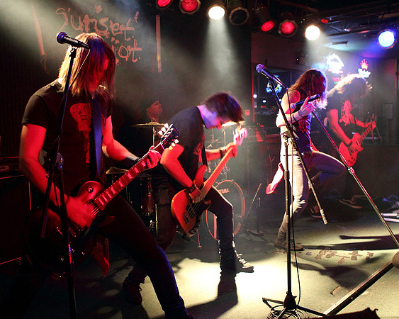 Sunset Riot_08-14-11_16