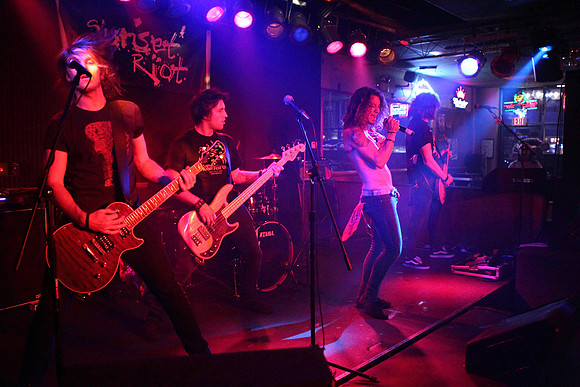 Sunset Riot_08-14-11_61