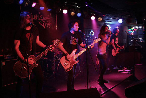 Sunset Riot_08-14-11_62