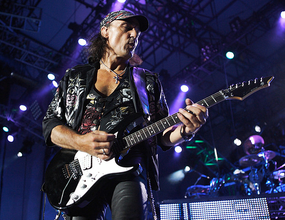 Scorpions Chicago_06-29-12_44