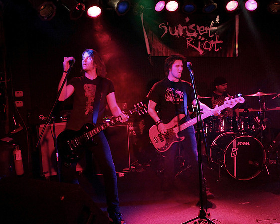Sunset Riot_08-14-11_14