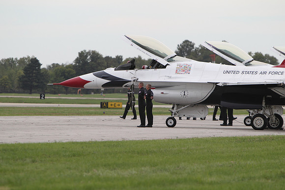 U.S.A.F. THUNDERBIRDS_09-15-12_01