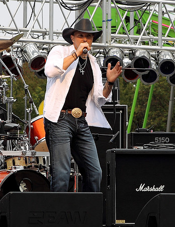 Andy Benetin_10-06-12_03