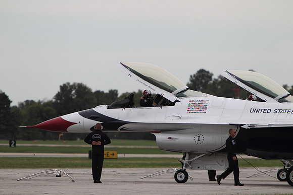 U.S.A.F. THUNDERBIRDS_09-15-12_02