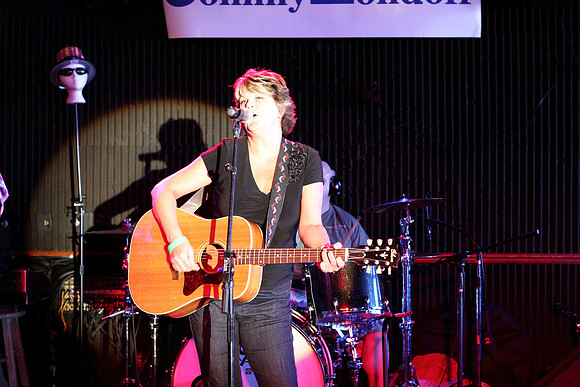 Henry's Humans_09-09-12_05