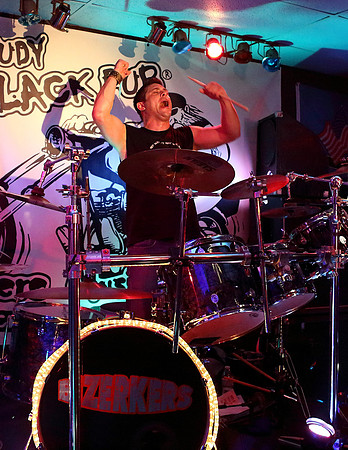 Bizerkers Bday Bash 2014_02-02-14_108