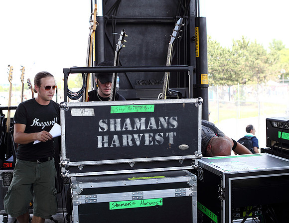 Shaman's Harvest_05-19-12_03
