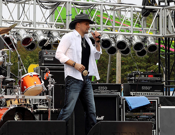 Andy Benetin_10-06-12_04